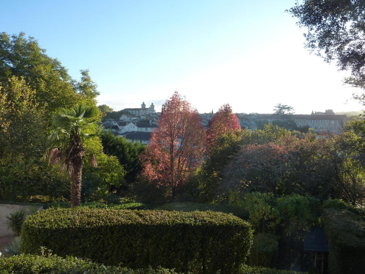 네라끄 Beaux Chenes B&B 외부 사진