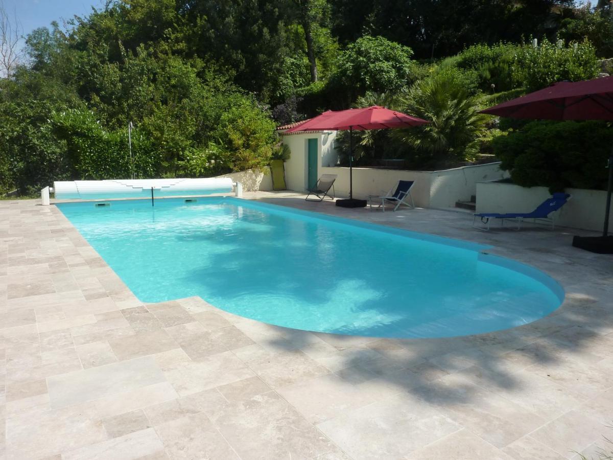 네라끄 Beaux Chenes B&B 외부 사진
