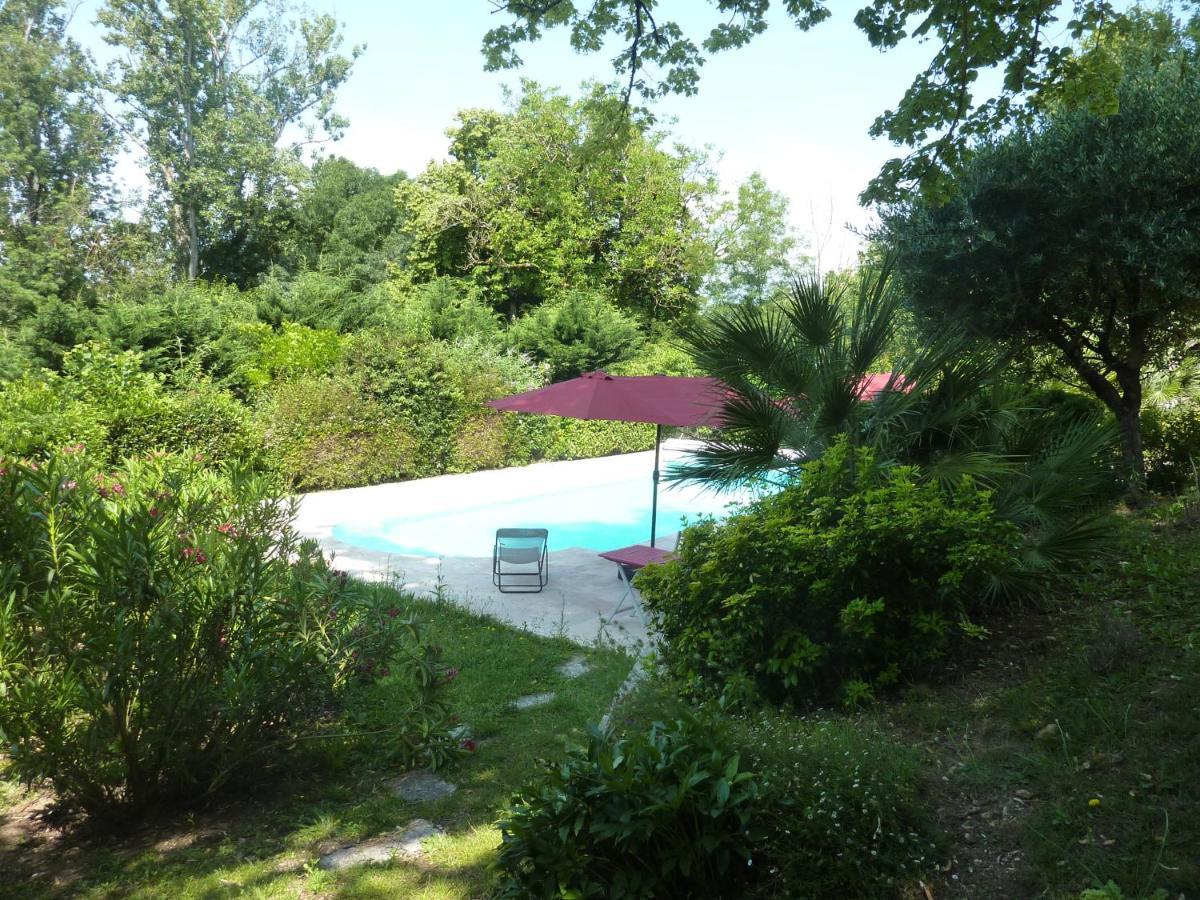 네라끄 Beaux Chenes B&B 외부 사진